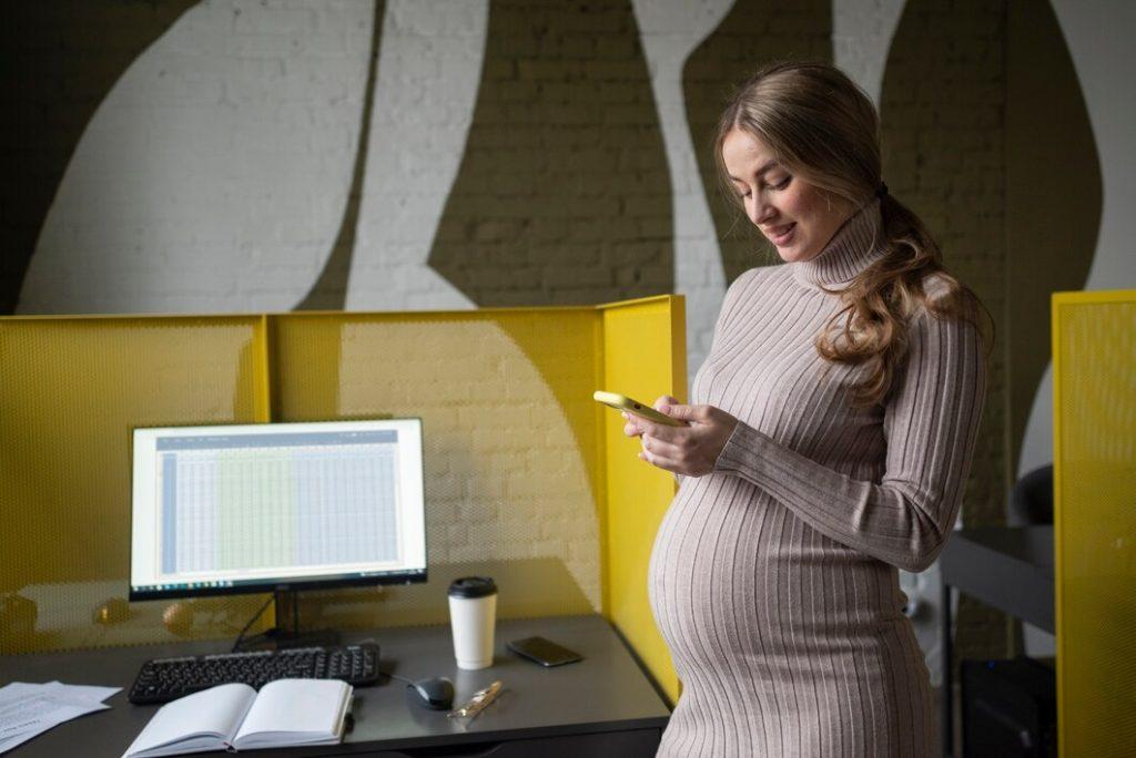 Make Money While Pregnant